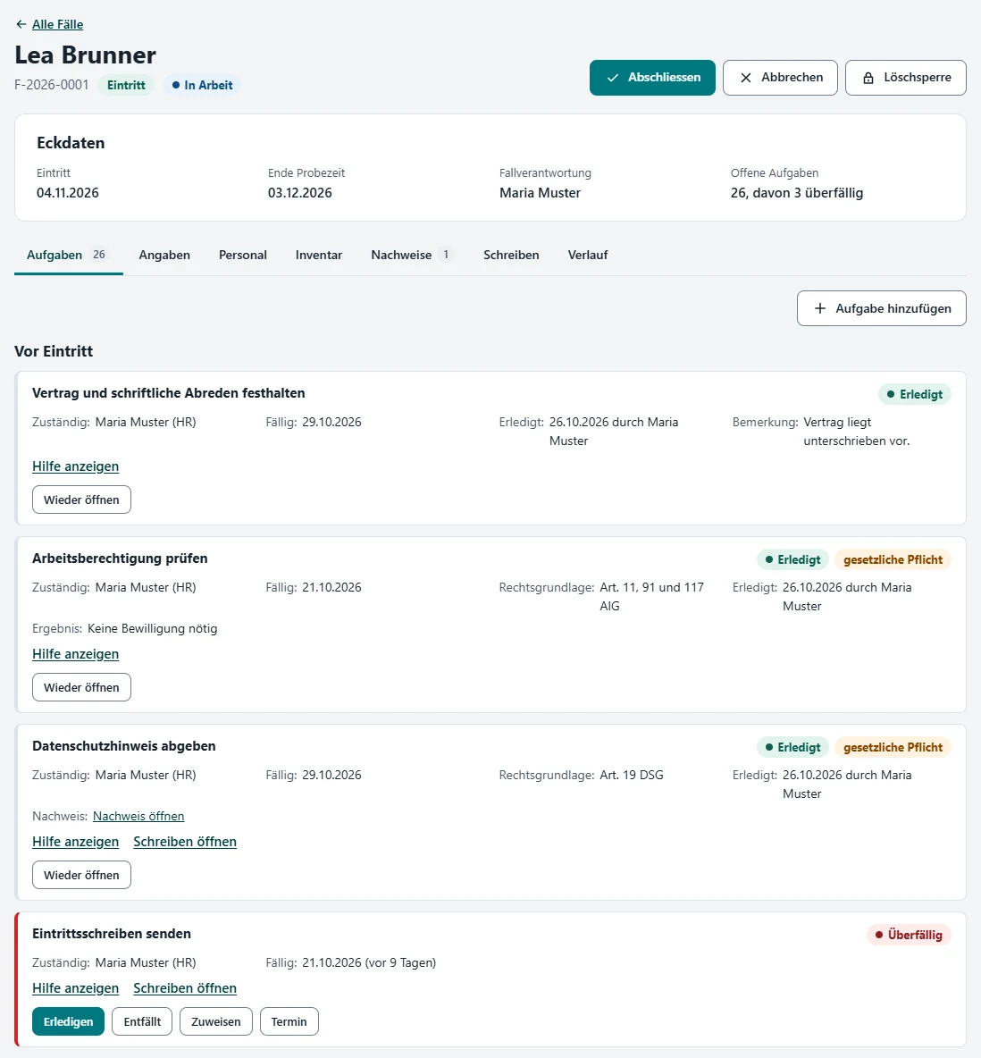 Case "Lea Brunner" (F-2026-0001, joiner, in progress): key data with start date, end of probation, case owner and open tasks (26, 3 of them overdue), then the case tabs and the first four tasks before the start date. Three of these are done, one is overdue; each shows status, assignee, due date and, for statutory duties, the legal basis.