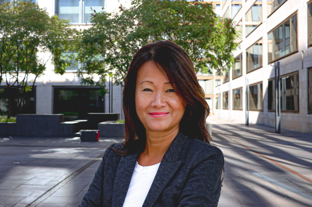 Bak-Heang Ung